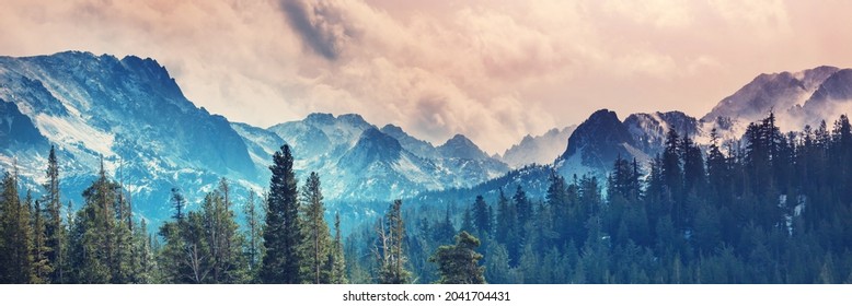 Sierra Nevada mountains in California, USA