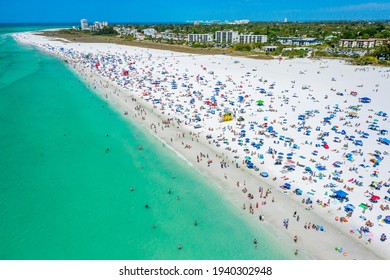 Siesta Key Beach Sarasota Florida Beautiful Sunny Day With Bright Blue Water During Spring Break Tourist Season Boaters Vacation White Sands