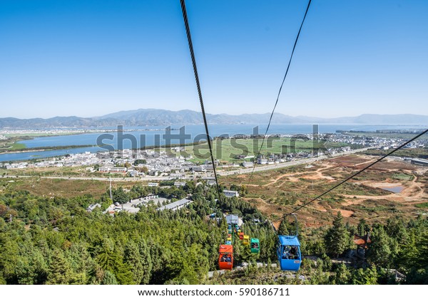 Sightseeing cable\
car