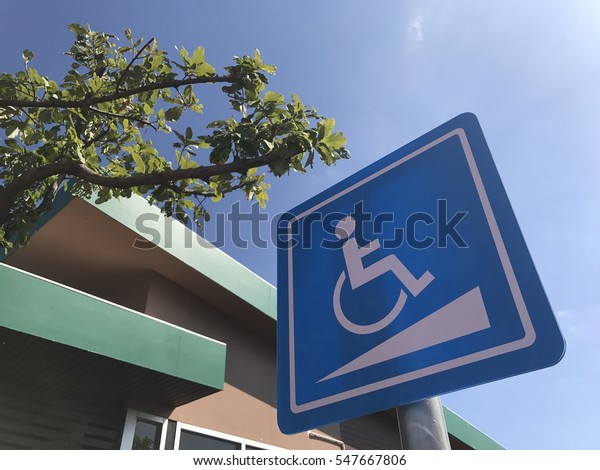 sign board of wheelchair ramp
