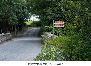 Sign for Boyne river rampart walk. Navan, Co. Meath, Ireland. September 19, 2021
