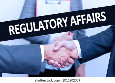 16,436 Regulatory signs Images, Stock Photos & Vectors | Shutterstock