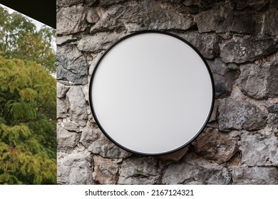 Sign Mockup On The Wall, Round Circular Signage Board, Sign On Brick Wall 3d Render