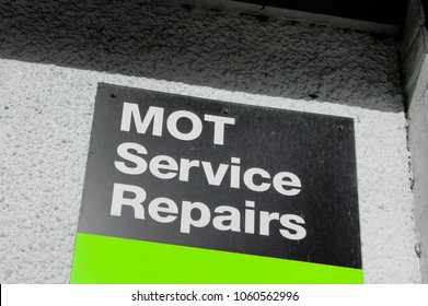 A Sign For A MOT Testing Station In The UK