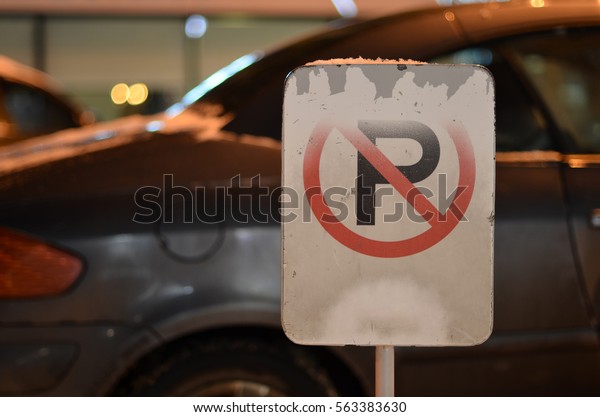 sign no
parking