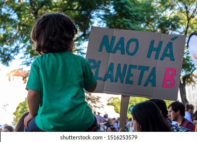 Sign saying "There is no planet b" in protest for climate change - Powered by Shutterstock