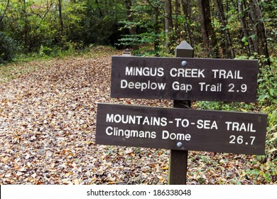 Sign In Smoky Mountains National Park. Seen During Fall.