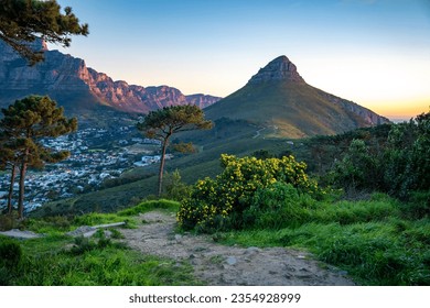 Signal Hill sunset viewpoint over Cape Town in Western Cape, South Africa