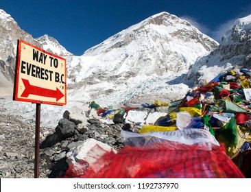 Signpost Way Mount Everest Bc Khumbu Stock Photo 1192737970 | Shutterstock