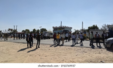 Sikar, Rajasthan, India - Jan 2021 : Farmer Protest, People Gathered On National Highway 52 For Support Farmer Protest