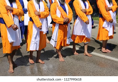 Sikh Soldiers Dressed In Barefoot Orange During A Celebration