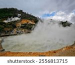 Sikidang Crater is the largest active crater on the Dieng Plateau.