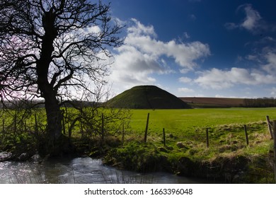 233 Silbury hill Images, Stock Photos & Vectors | Shutterstock