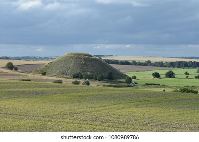 Silbury Hill Prehistoric Mound Wiltshire England Stock Photo 1080989786 