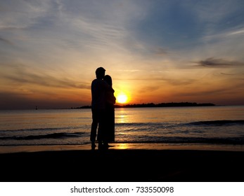 240,295 Couple in love silhouette Images, Stock Photos & Vectors ...