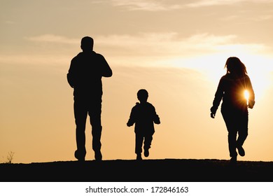 Back View Family Silhouettes On Tropical Stock Photo (Edit Now) 232885330