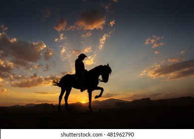 13,709 Horse rider sunset Images, Stock Photos & Vectors | Shutterstock