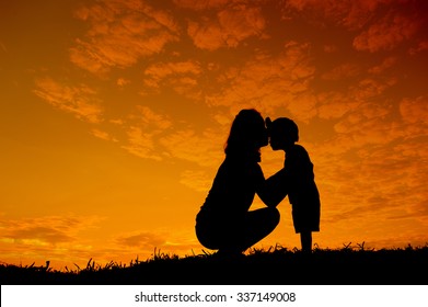 1000 Mother Silhouette Stock Images Photos Vectors Shutterstock