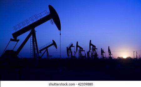  Silhouette Of Oil Well