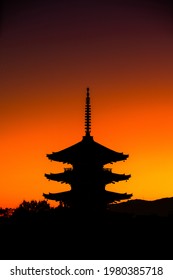 Kyoto Temple Silhouette Images Stock Photos Vectors Shutterstock