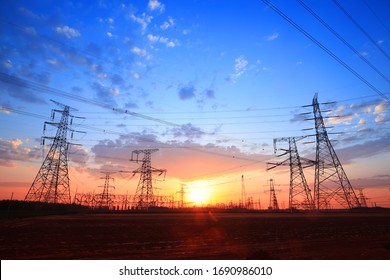 The silhouette of pylon, the pylon in the evening