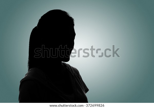 Portrait De Femme Silhouette Concept D Inconnu Photo De Stock Modifiable