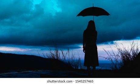 Silhouette Woman Standing Umbrella Prevent Rain Stock Photo 1545257465 ...