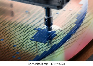 silicon wafer in die attach machine in semiconductor manufacturing 