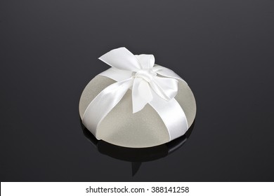 Silicone Implants With Gift Wrap, Silicone Implants