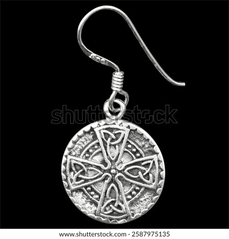 Silver Celtic cross pendant features intricate knotwork, symbolizing faith, eternity, and heritage. A timeless piece for those who appreciate Celtic culture, spirituality, and ancient craftsmanship