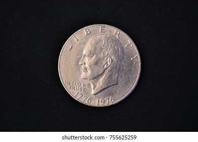 Silver Dollar, Front