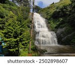 Silver Falls at Kodaikanal in the morning