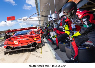 3,927 Car pit crew Images, Stock Photos & Vectors | Shutterstock