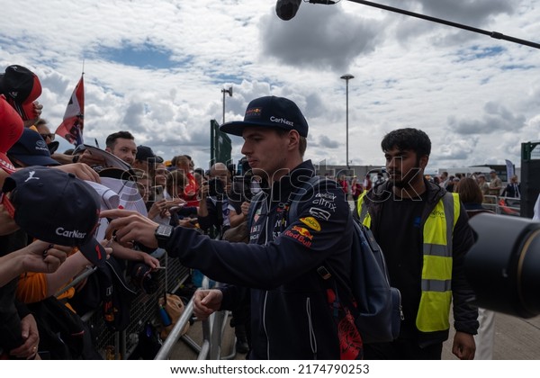 SILVERSTONE, England,\
 01.JULY2022;#1, Max VERSTAPPEN, NDL, Oracle Red Bull Racing RB18\
Honda;Formula One, BRITISH F1 Grand Prix on the Silverstone race\
course - Formel 1 