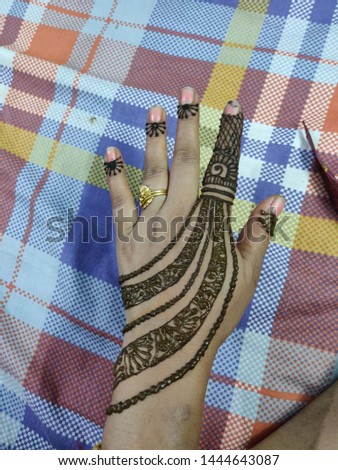 simle and easy mehendi design