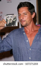 Simon Rex  At The Grand Opening Of The Apple Lounge. Apple Lounge, West Hollywood, CA. 08-14-08