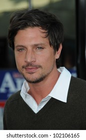 Simon Rex At The 