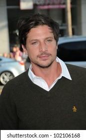 Simon Rex At The 