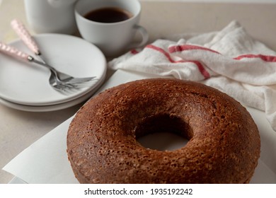 Simple Chocolate Cake Without Topping