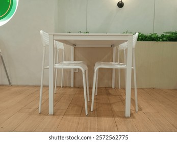 simple and comfortable white dining table design
