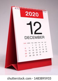 Simple Desk Calendar For December 2020
