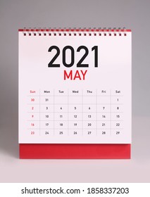 Simple Desk Calendar For May 2021
