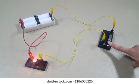 Simple Electrical Circuit