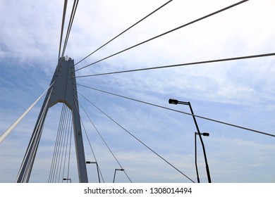 Simple, modern Cable-stayed bridge