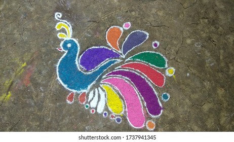 Peacock Rangoli Fotos Imagenes Y Otros Productos Fotograficos De Stock Shutterstock