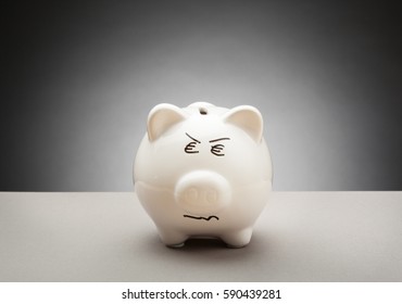 Simple Piggy Bank - With Expressions - Angry Euro Signs in his Eyes ;)