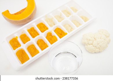 Simple Way To Store Baby Solid Food Via Ice Cube Tray