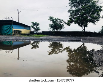 Simplicity in Reflections