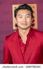 Simu Liu Attends 19th Annual Unforgettable Gala At The Beverly Hilton, Beverly Hills, CA On December 11, 2021