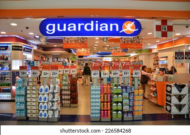 SINGAPORE - 05 OCT, 2014: Guardian Pharmacy Retail Shop Located In Singapore. Guardian Operates Singapore Largest Health & Beauty Chain Offering Professional Services And Health And Beauty Products.